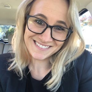 Meet your Posher, Lucy